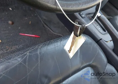 1997 Acura Cl 3.0 из США, поврежденный, VIN 19UYA2258VL005250